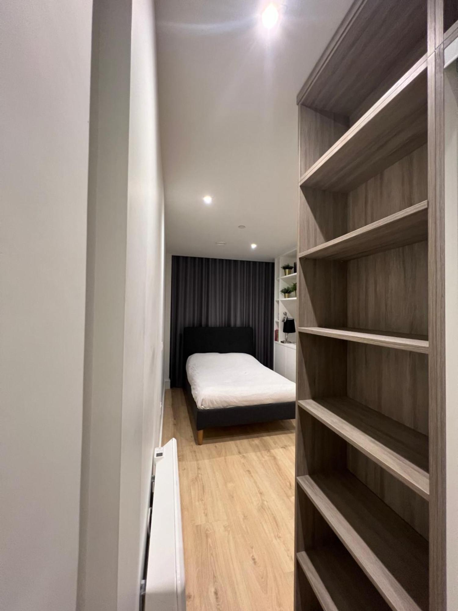 London Heathrow Airport Apartment Voyager House Terminal 12345 - Ev Electric And Parking Available Hillingdon Exteriör bild